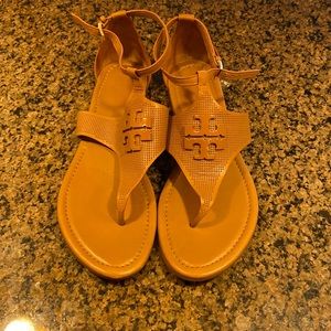 Like new Tory Burch tan sandals size 10